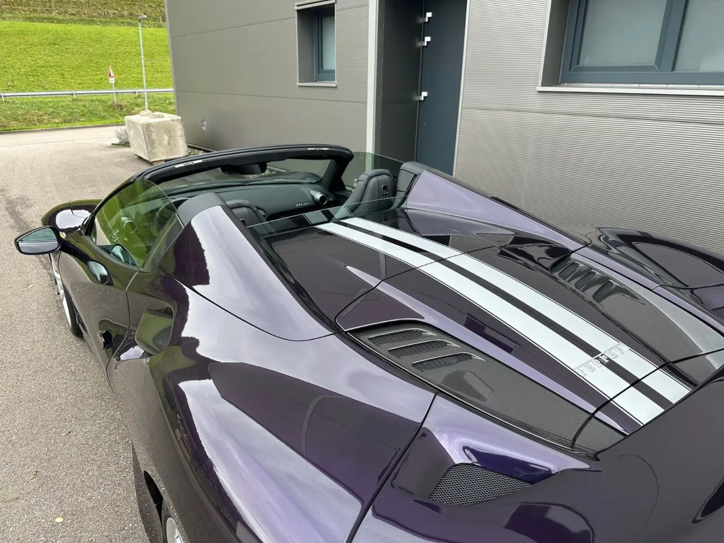 F8 Spider Viola HongKong / Voll