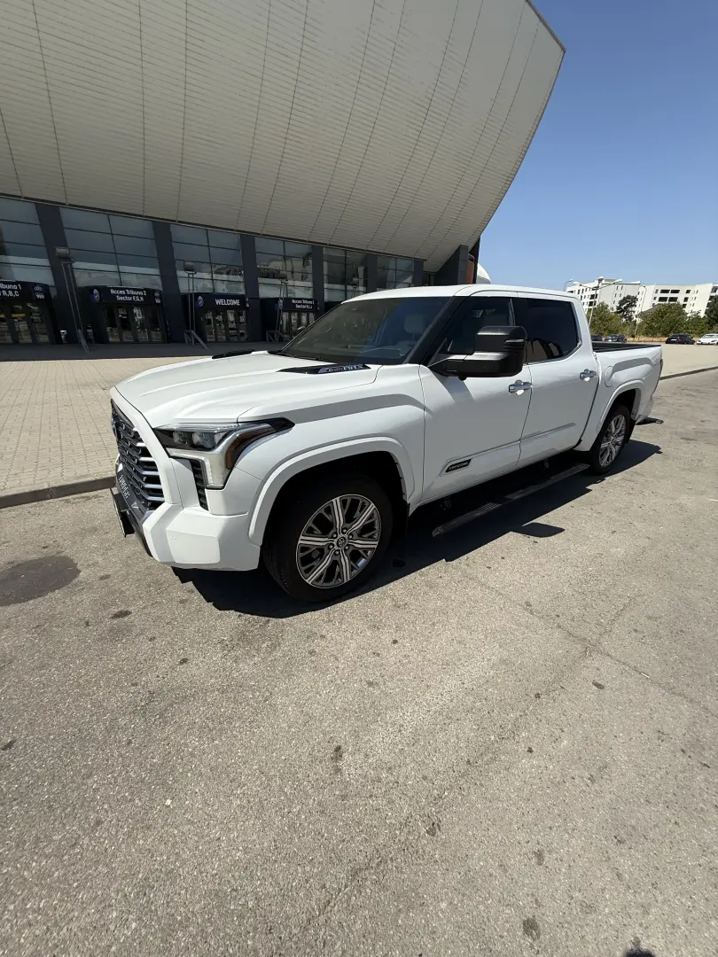 Toyota Tundra