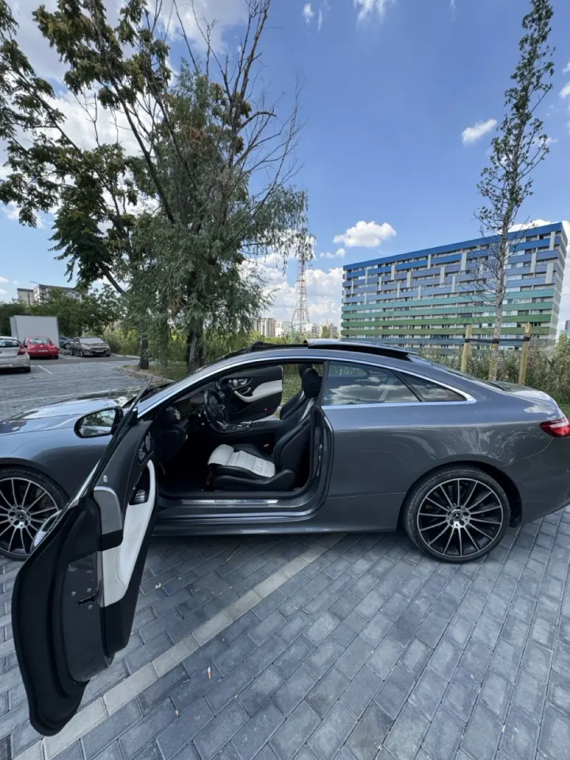 Mercedes-Benz E 400