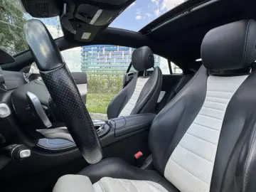 Mercedes-Benz E 400