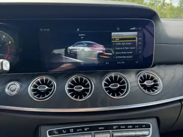 Mercedes-Benz E 400