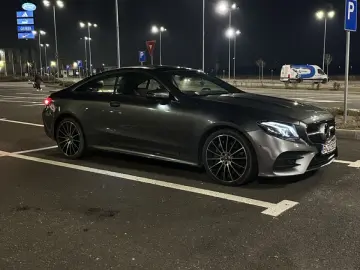 Mercedes-Benz E 400