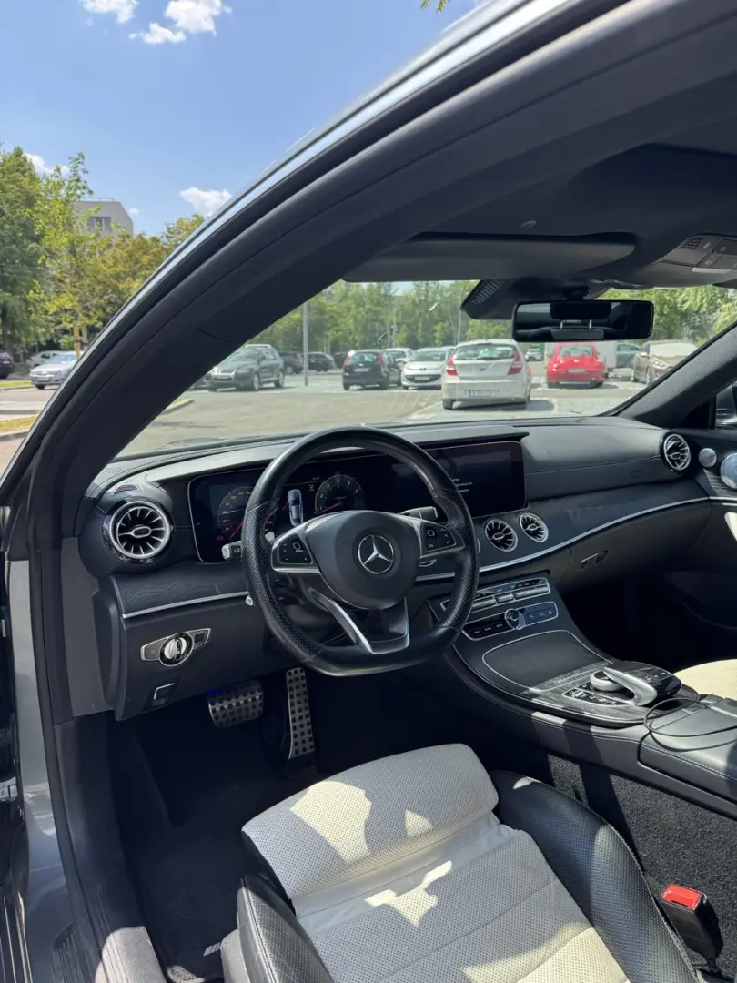 Mercedes-Benz E 400