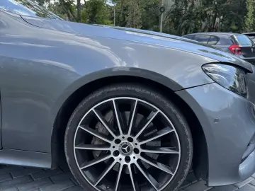 Mercedes-Benz E 400