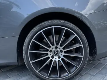 Mercedes-Benz E 400