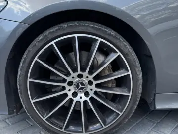 Mercedes-Benz E 400