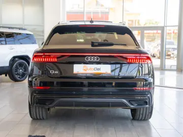 Audi Q8 60 TFSIe 3.0 Quattro Tiptronic 