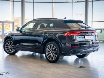 Audi Q8 60 TFSIe 3.0 Quattro Tiptronic 