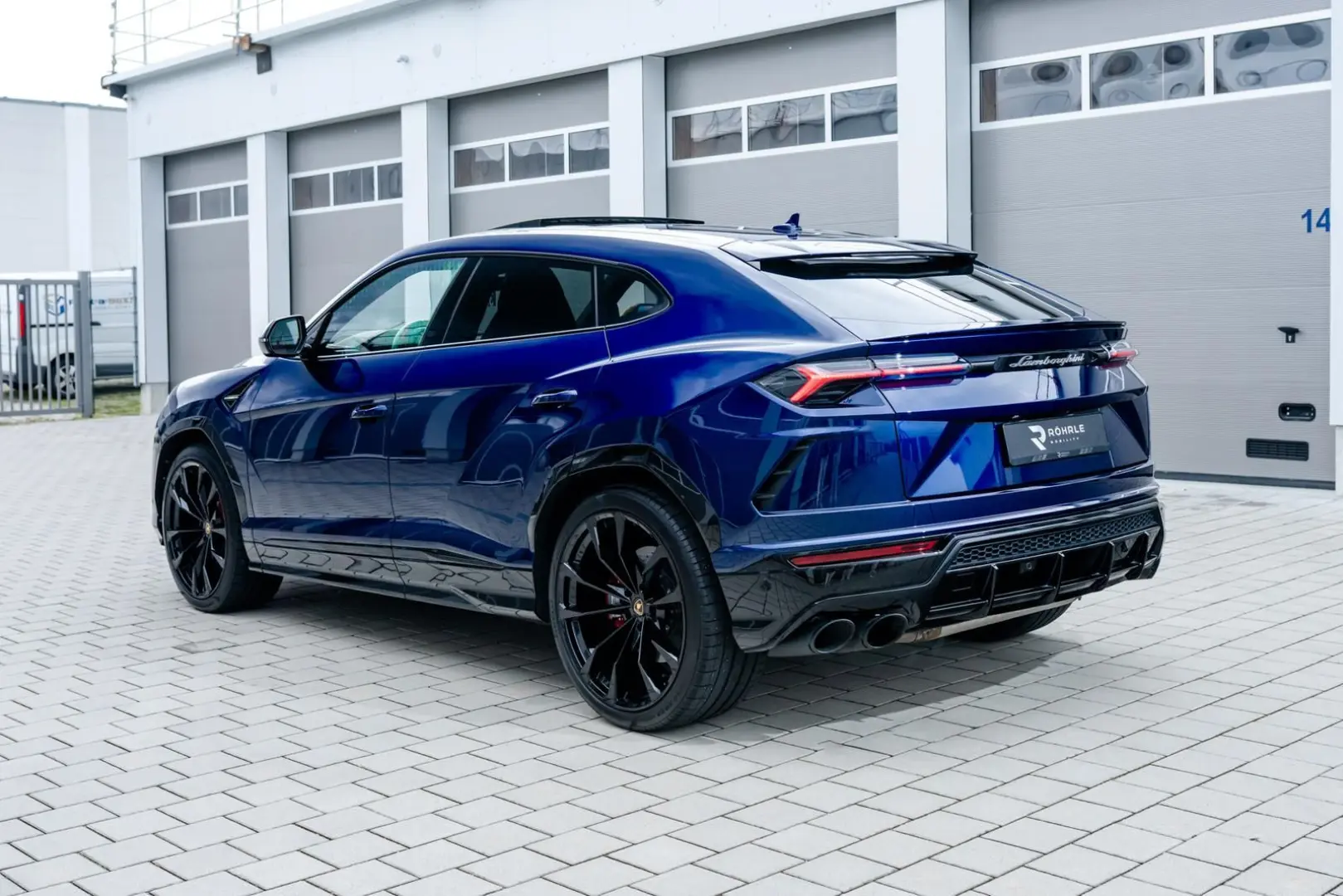 Urus | 1. Hand | Q-Citura | HUD | B&O