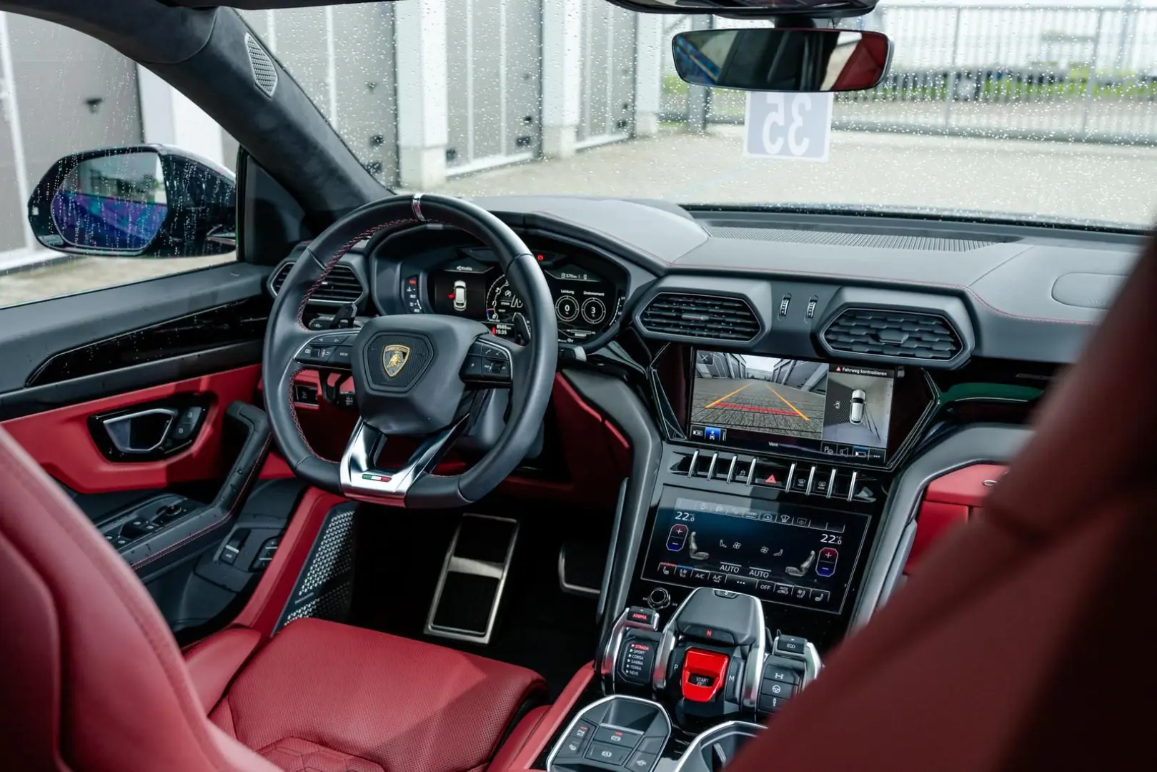 Urus | 1. Hand | Q-Citura | HUD | B&O