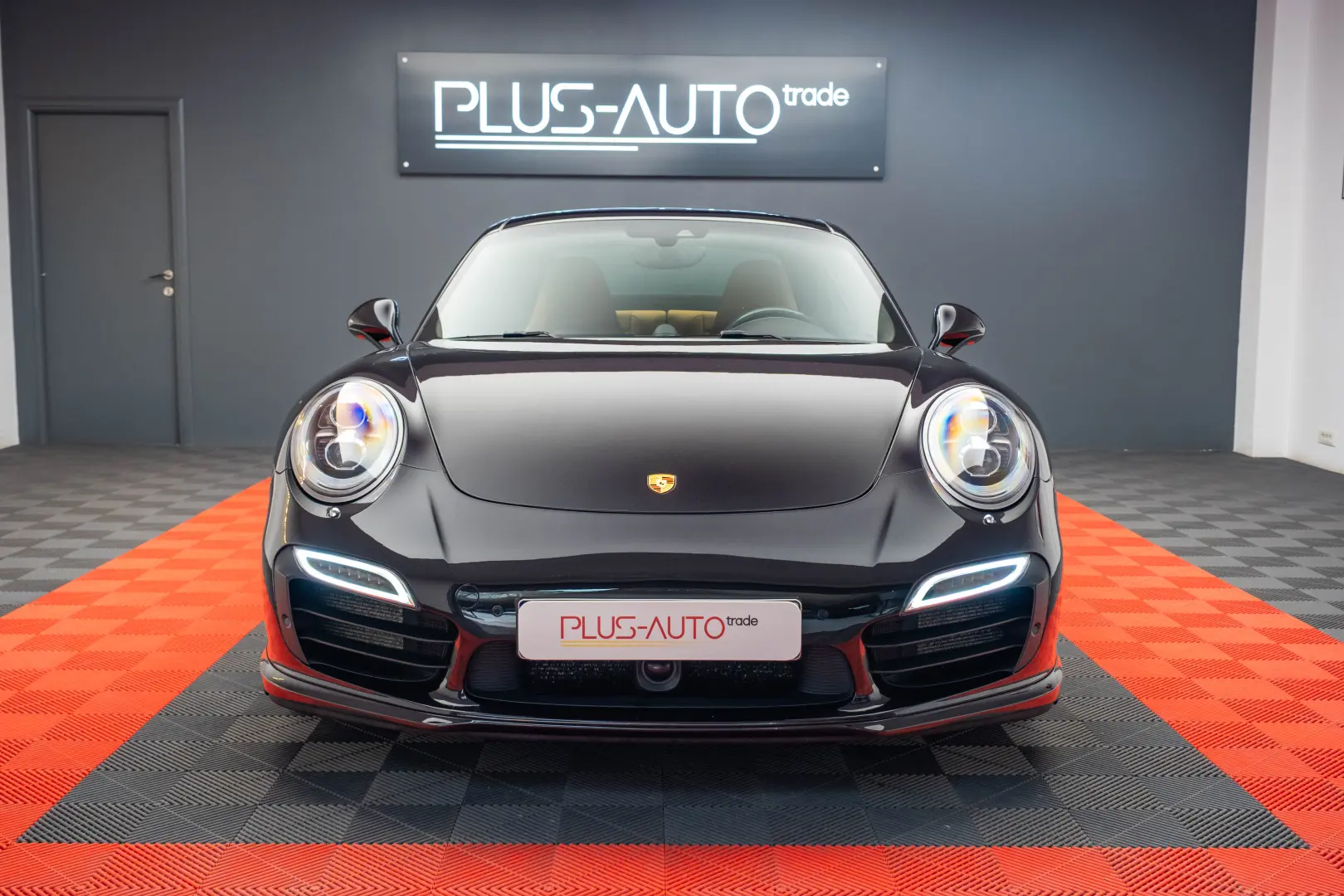 Porsche 911 Turbo S - 991