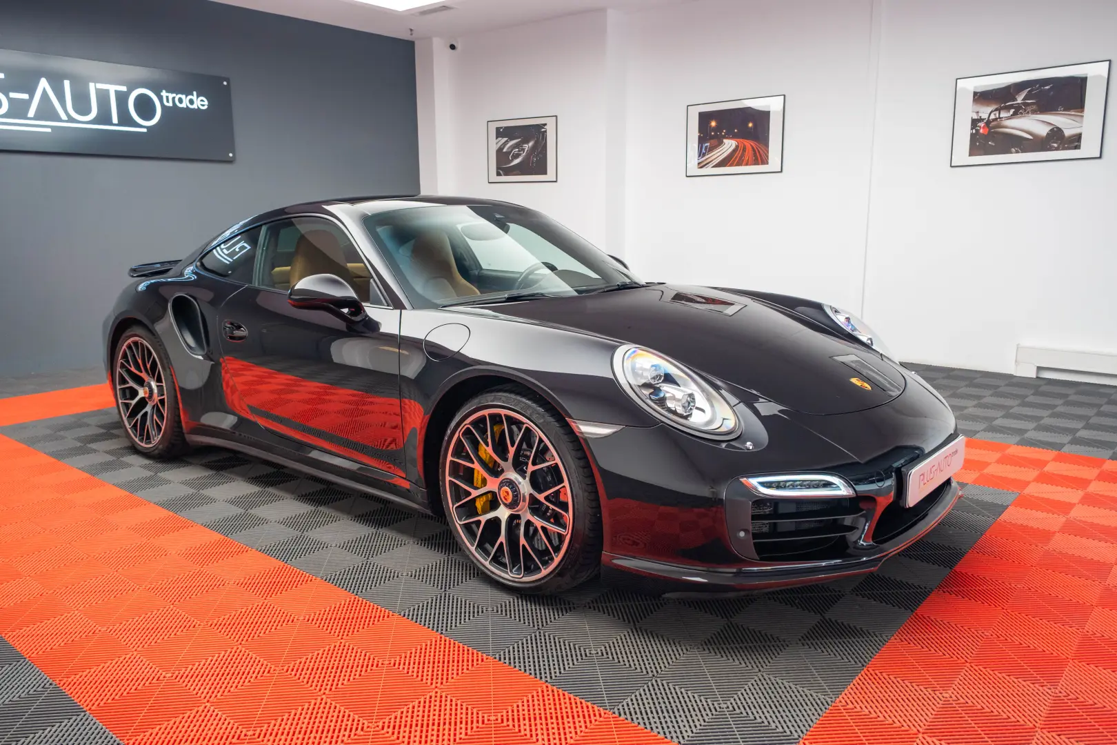 Porsche 911 Turbo S - 991