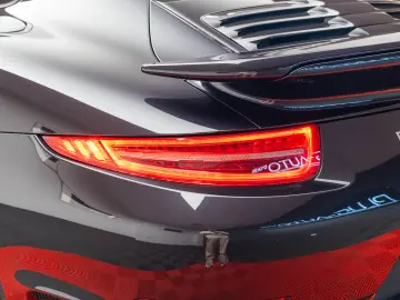 Porsche 911 Turbo S - 991