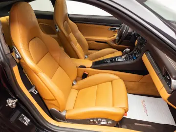 Porsche 911 Turbo S - 991