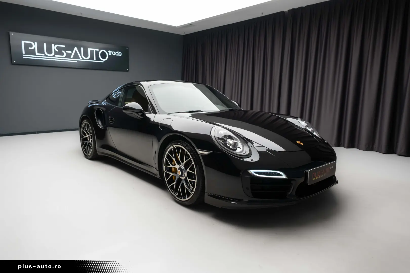 Porsche 911 Turbo S - 991