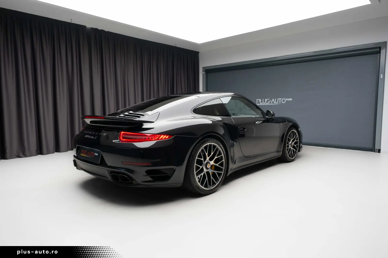 Porsche 911 Turbo S - 991
