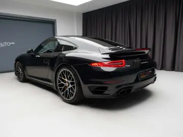 Porsche 911 Turbo S - 991