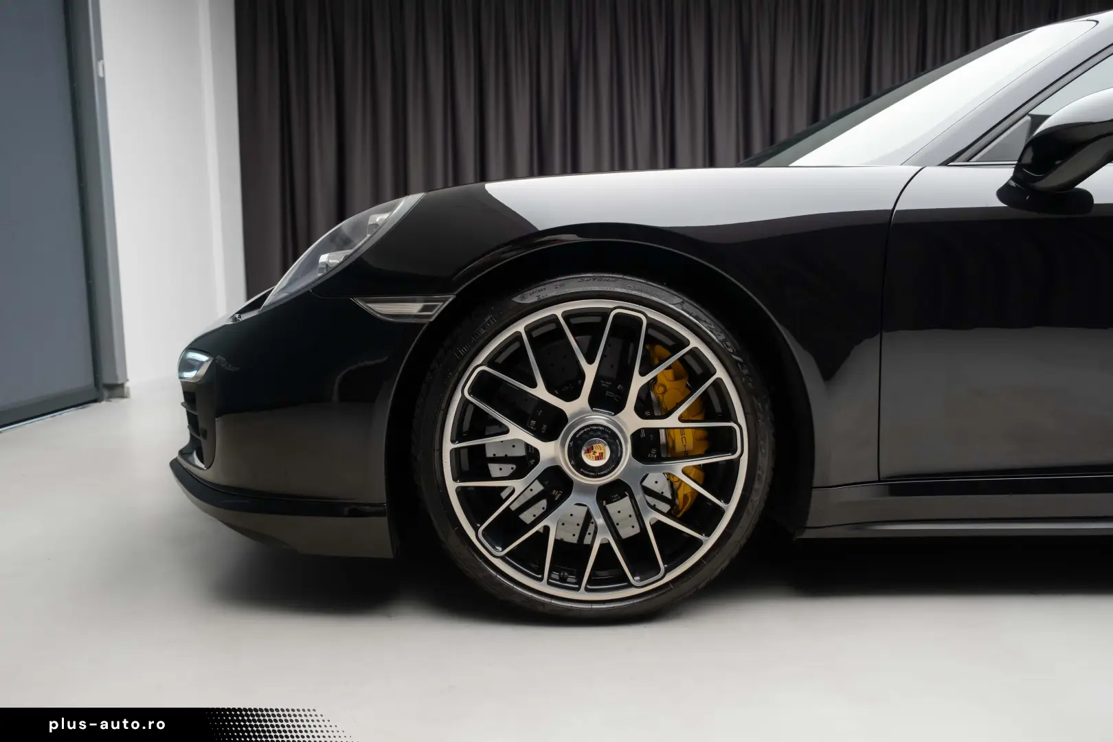 Porsche 911 Turbo S - 991