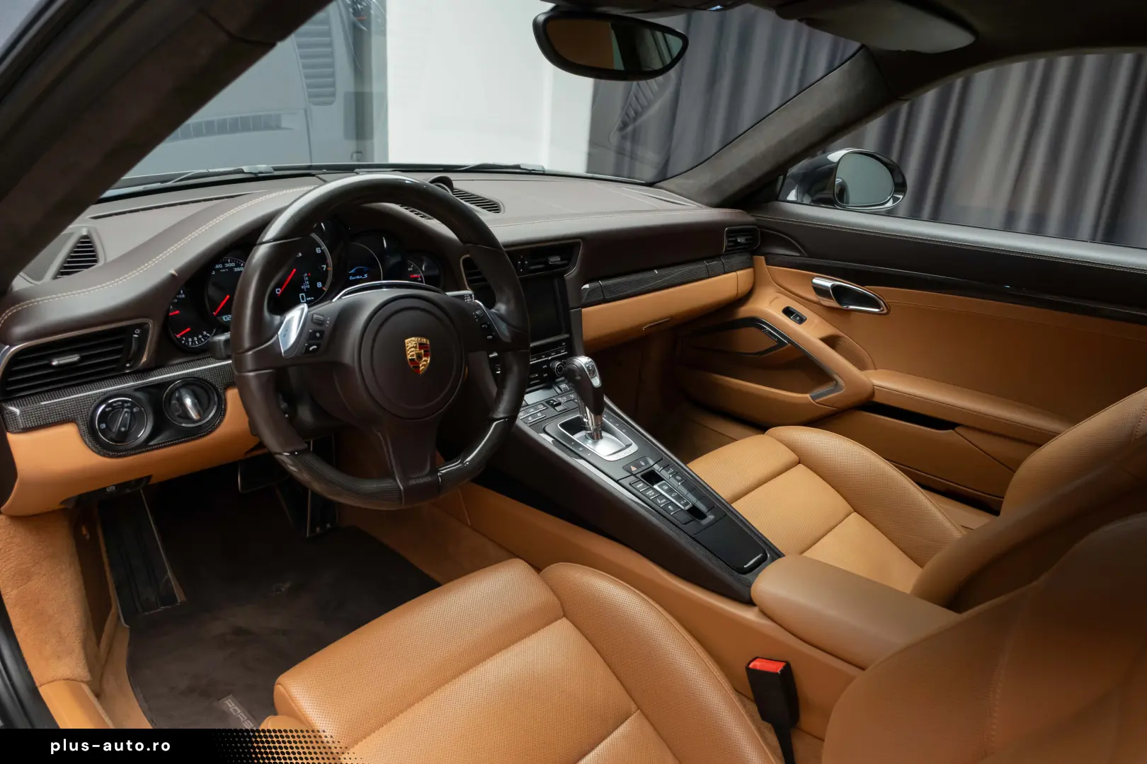 Porsche 911 Turbo S - 991