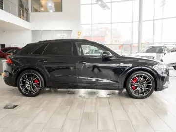 Audi Q8 60 TFSIe Quattro Tiptronic 