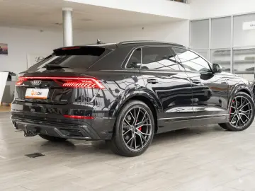Audi Q8 60 TFSIe Quattro Tiptronic 