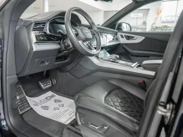 Audi Q8 60 TFSIe Quattro Tiptronic 