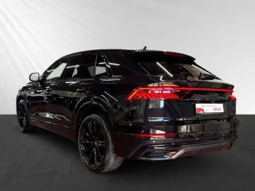 Q8 50 TDI S line qu tiptro 360°+AHK+HuD+Sthz