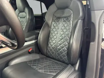 Q8 50 TDI S line qu tiptro 360°+AHK+HuD+Sthz