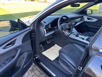 Q8 50 TDI quattro*S-LINE*MATRIX*PANO*ACC*LUFT*