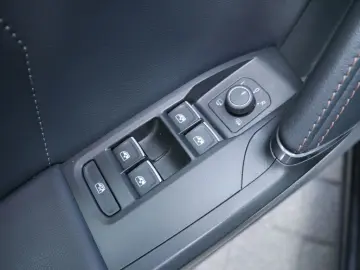Formentor 2.5 TSI 4Drive ACC+NAVI+KAMERA+LED+SHZ