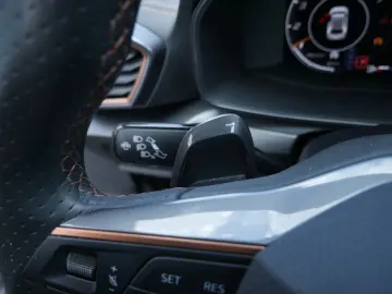 Formentor 2.5 TSI 4Drive ACC+NAVI+KAMERA+LED+SHZ