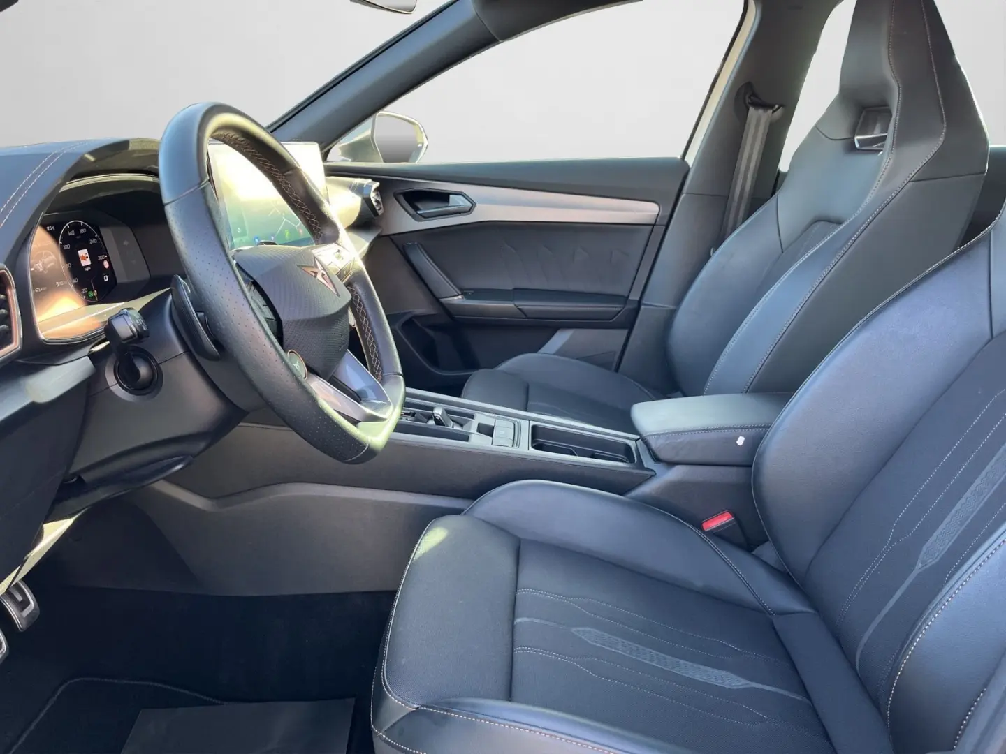 Formentor VZ 2.0 TSI DSG 4Drive NAVI SHZ VOLL LE