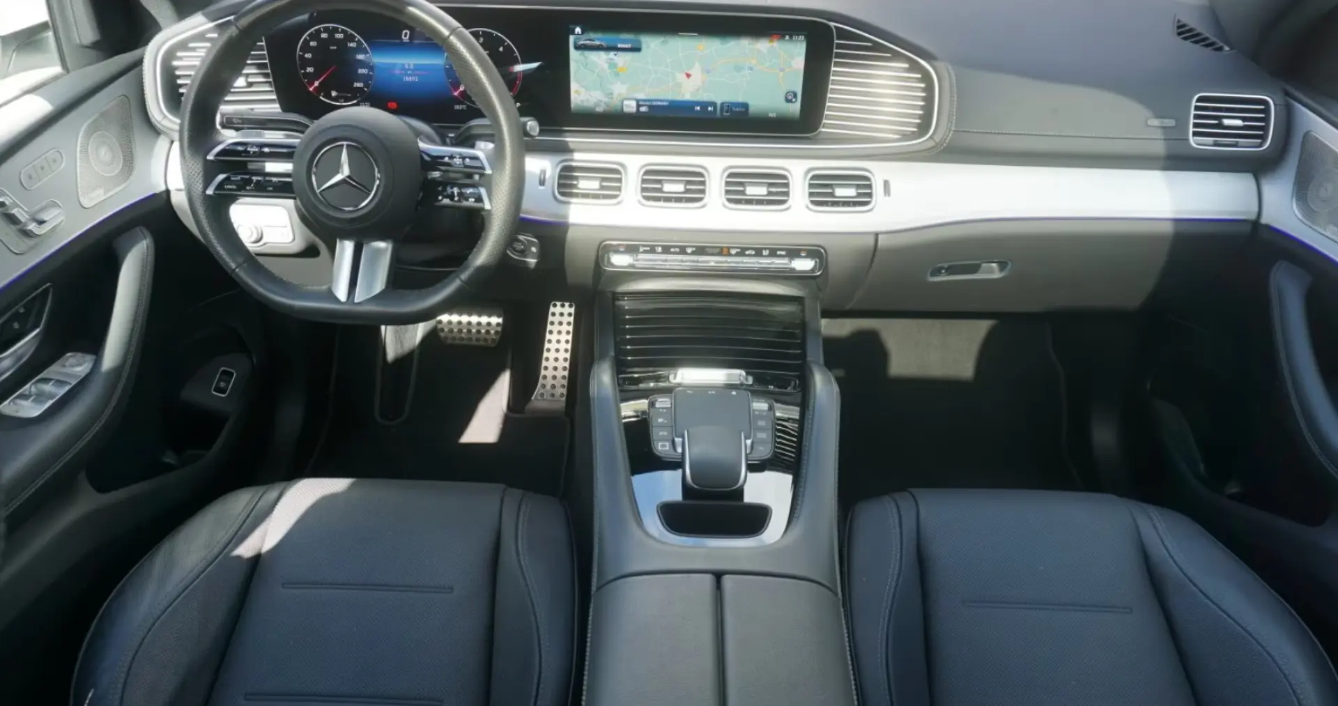 GLE 300 d 4M Coupé AMG Pano Multibeam Head-Up
