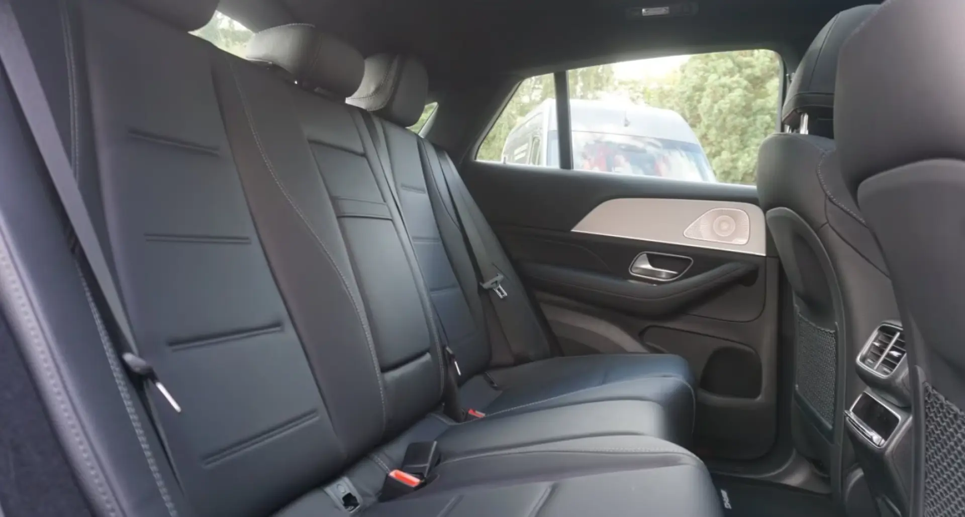 GLE 300 d 4M Coupé AMG Pano Multibeam Head-Up