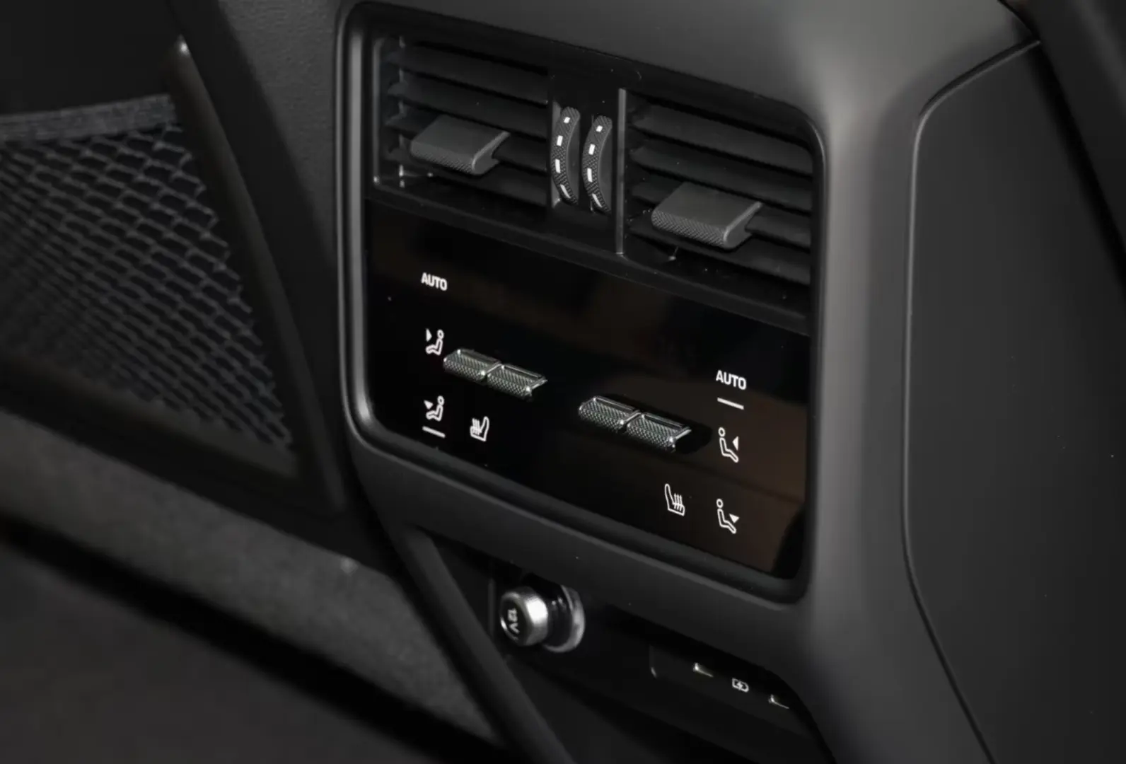 Porsche Cayenne Coupe e-Hybrid
