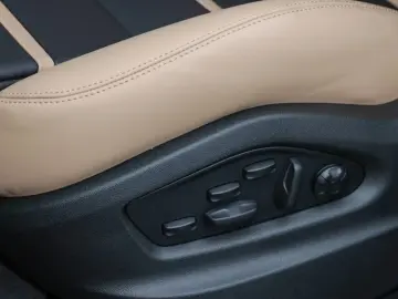 Porsche Cayenne Coupe e-Hybrid