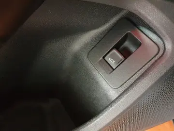 Formentor VZ 2.0 TSI 4Drive Navi*Pano*El.Heck*Be