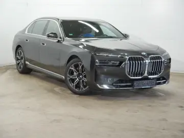 740 d xDrive Kristall Panorama TV Bowers & Wilki