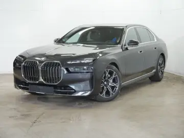 740 d xDrive Kristall Panorama TV Bowers & Wilki