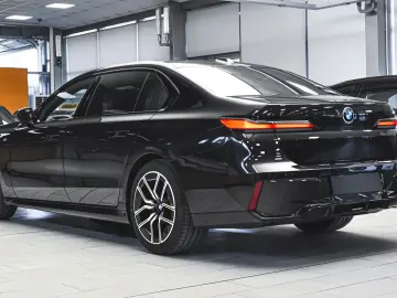 740d xDrive M Sport Mild Hybrid Sportautomatic