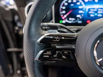 CLE 180 Coupé AMG Sport Advanced Distr. LED Pano
