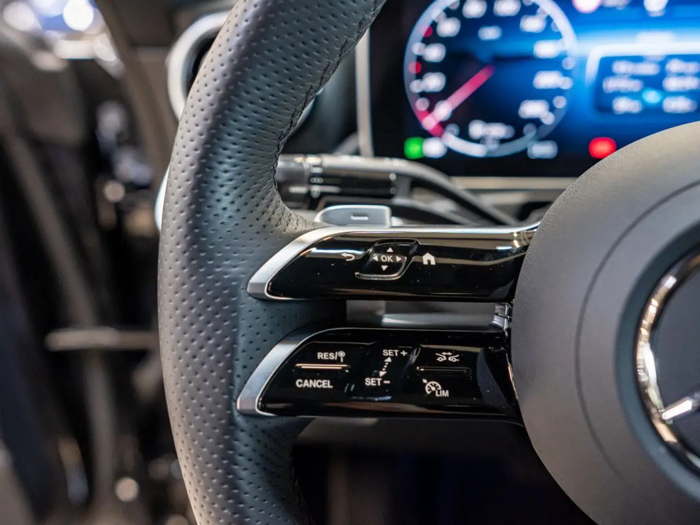 CLE 180 Coupé AMG Sport Advanced Distr. LED Pano
