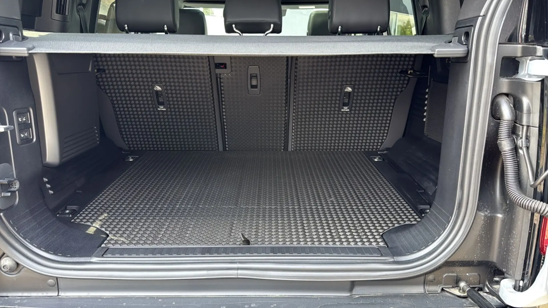 Defender 110 X-Dynamic SE
