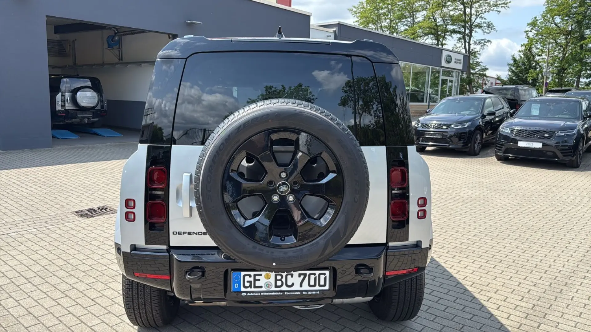 Defender 110 X-Dynamic SE