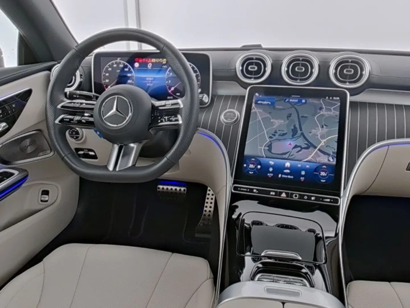 CLE 200 Cabriolet , BURM AMG SPUR KAMERA PDC