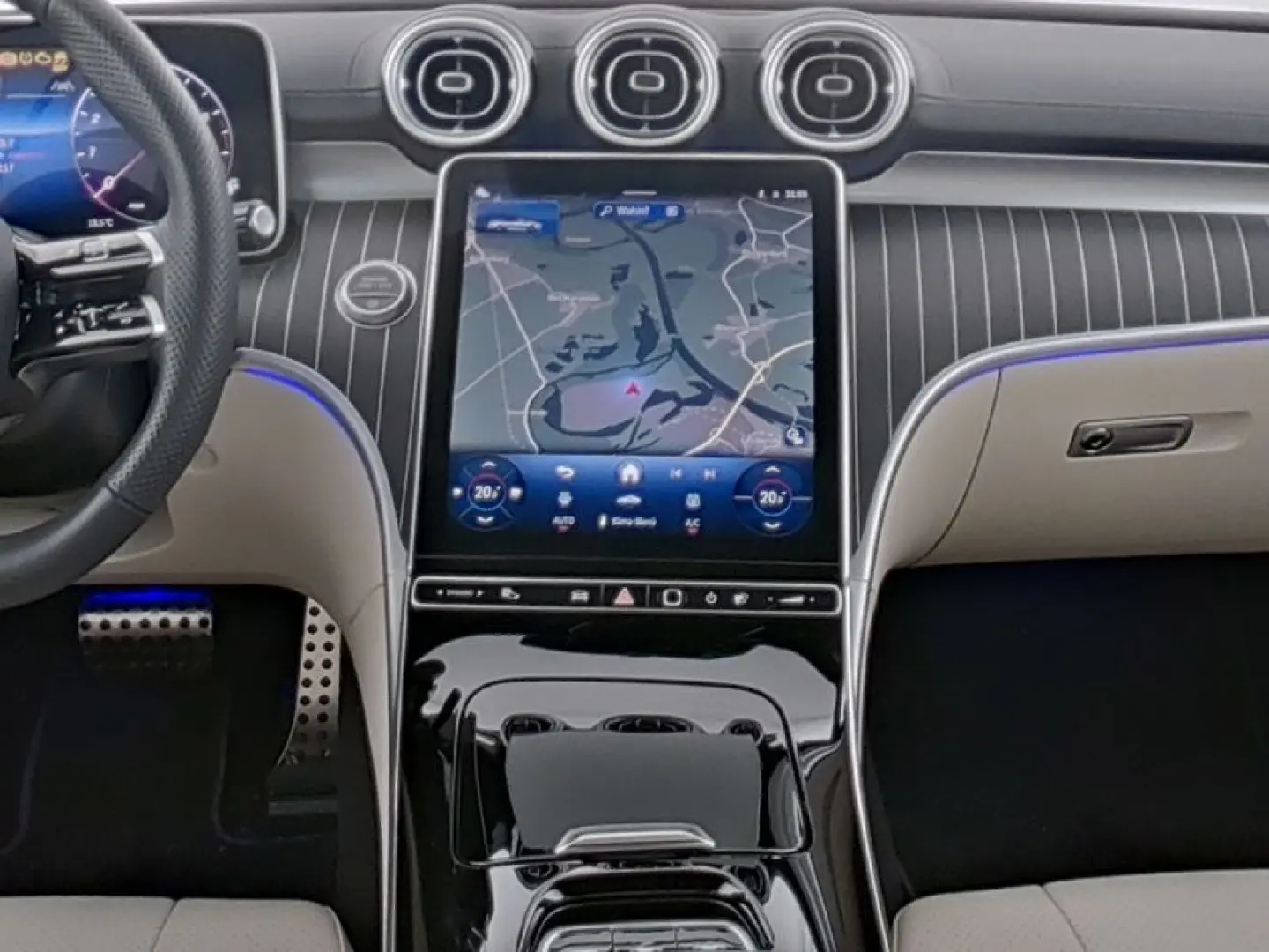 CLE 200 Cabriolet , BURM AMG SPUR KAMERA PDC