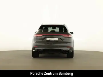 Cayenne Turbo/ Head-Up/ InnoDrive/ Massage/ Spor