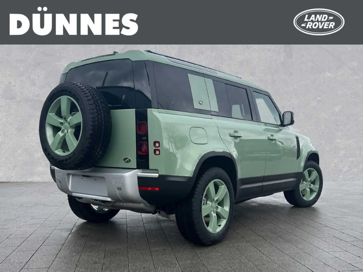 Defender 110 D300 75th Limited Edition