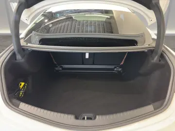 CLE 300 4M AMG LINE PREMIUM NIGHT+PANO+DIST+360°
