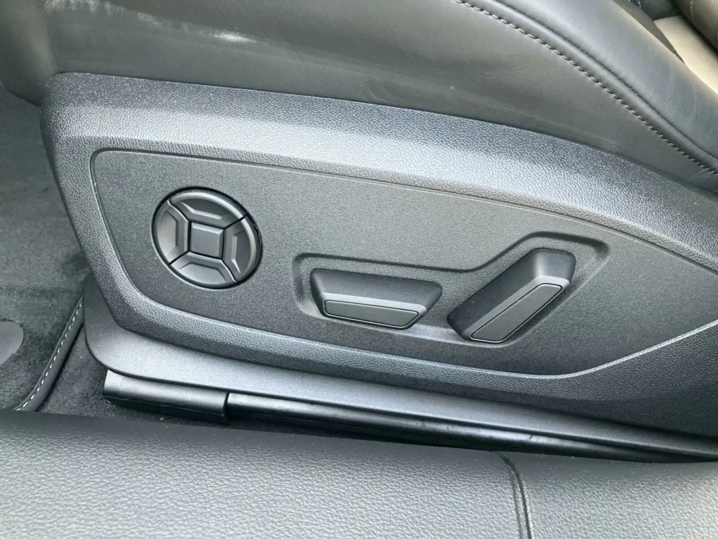 A6 Lim. 55 TFSI e quattro S line B&O